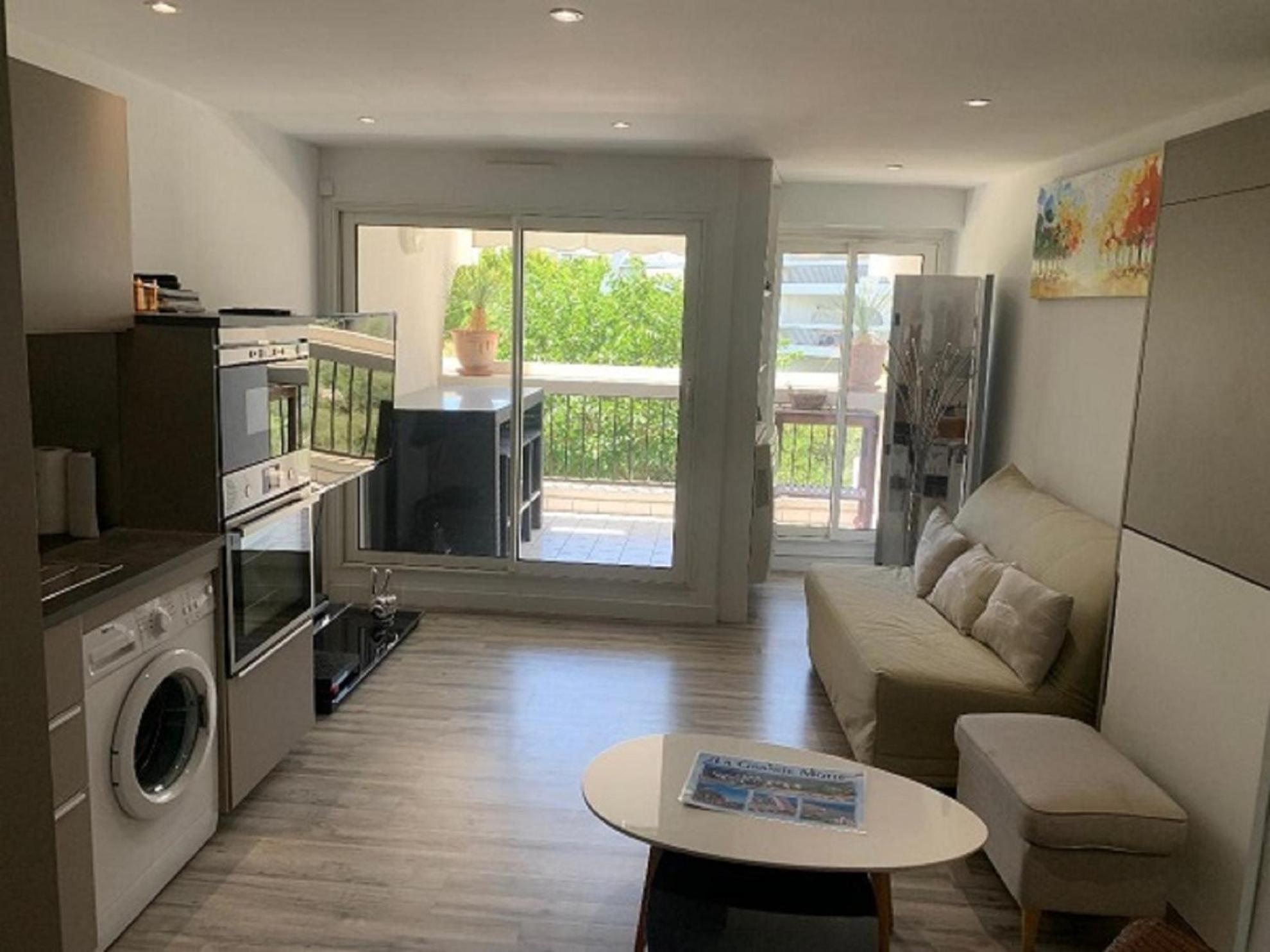 Vittoria Immobilier 2 -Reglement Sur Place - Cheques Vacances Acceptes La Grande Motte Ruang foto